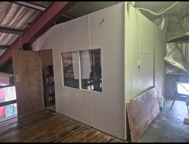 837M² WAREHOUSE FOR SALE IN ROCKY DRIFT